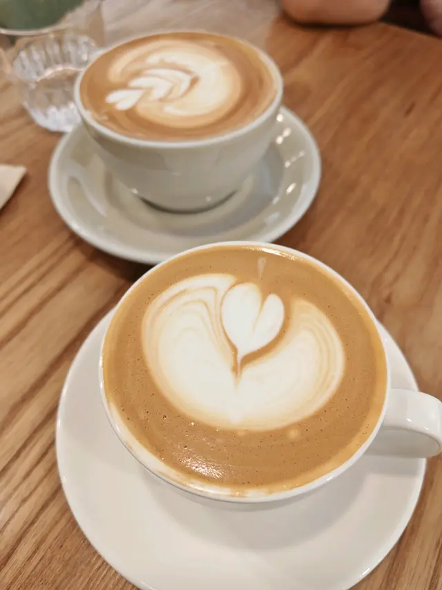 cappuccino ＆ flat white