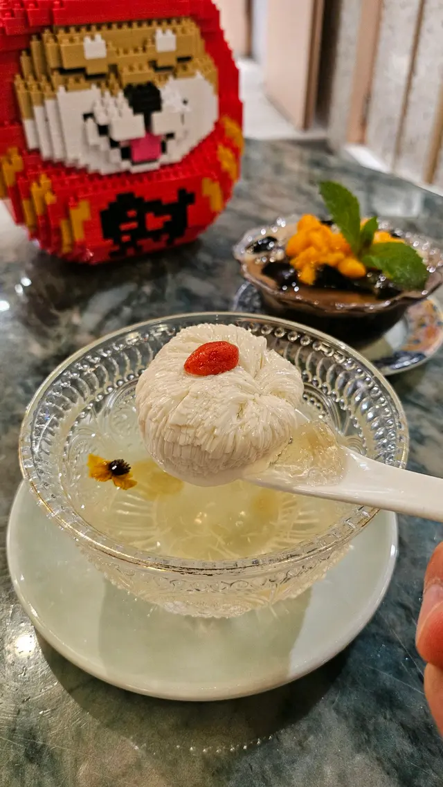 桃膠燉手工千絲豆腐