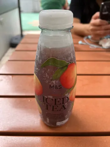 蜜桃冰茶