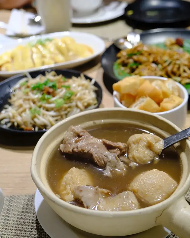 肉骨茶