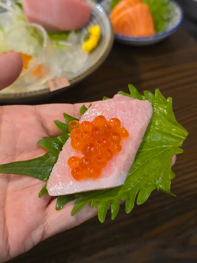 三文魚籽配本鮪大拖羅