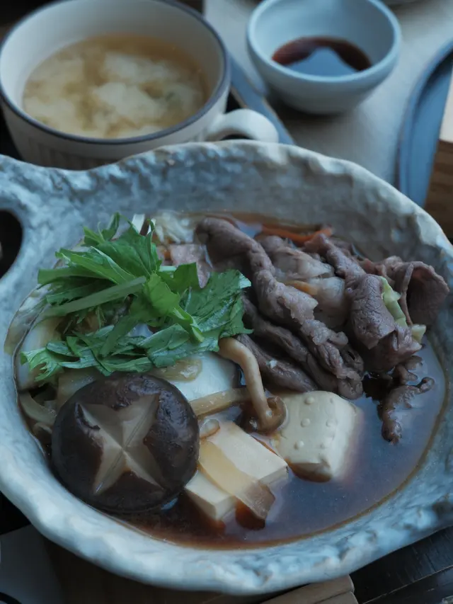 和牛肉壽喜燒定食 