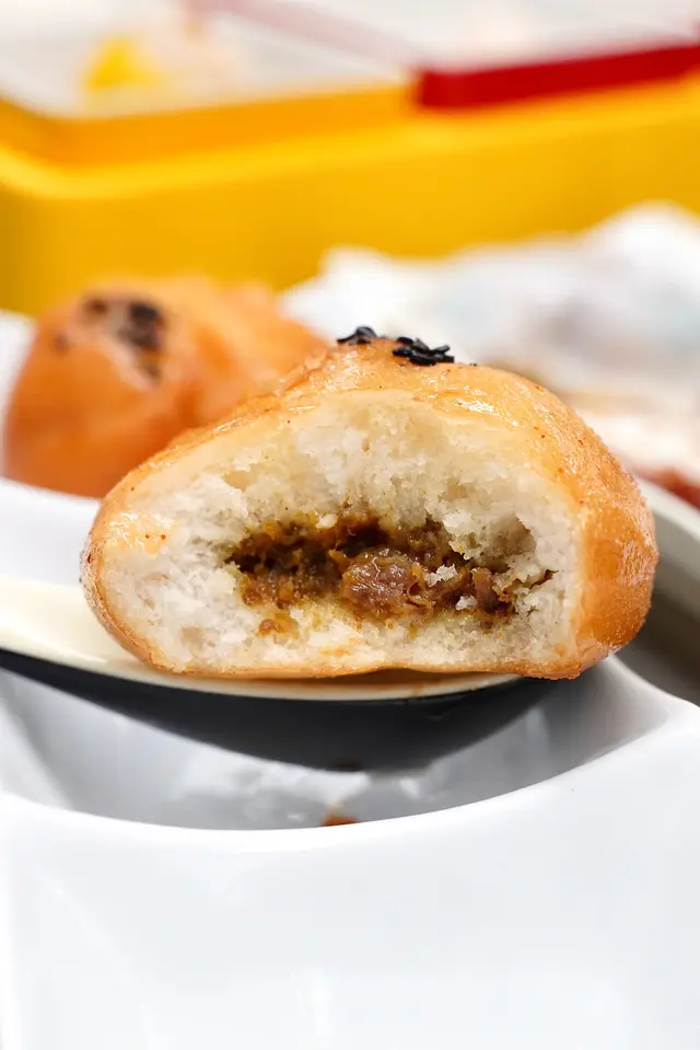 脆皮沙嗲牛肉包 