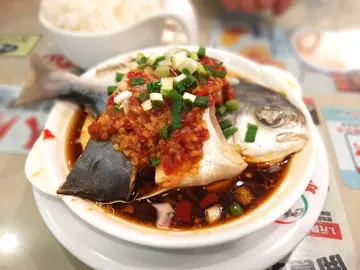 刴椒豆腐蒸䱽魚飯 