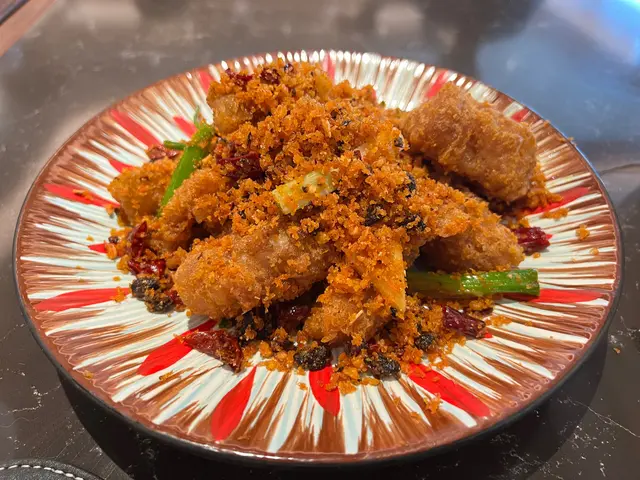 #香港美食 椒鹽九肚魚