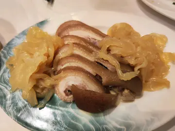 海蜇熏蹄