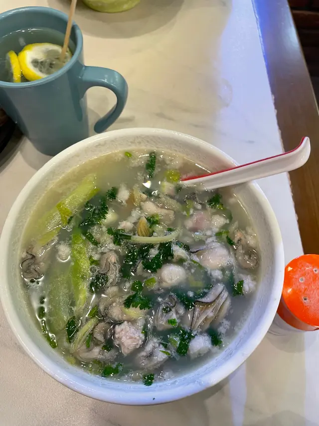 蠔仔肉碎湯幼麵