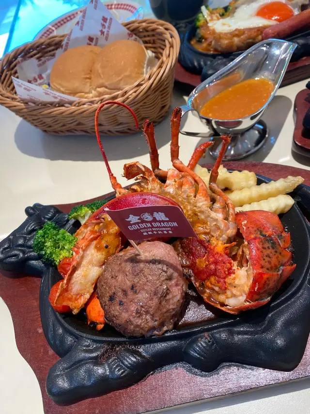 招牌鐵板金龍吐珠