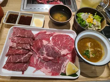 M9和牛肉眼牛肩肉套餐