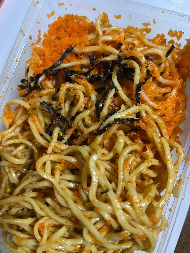 爆多蟹籽冷麵