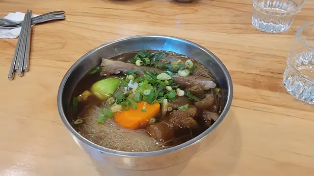 滿漢三寶牛肉新竹米粉