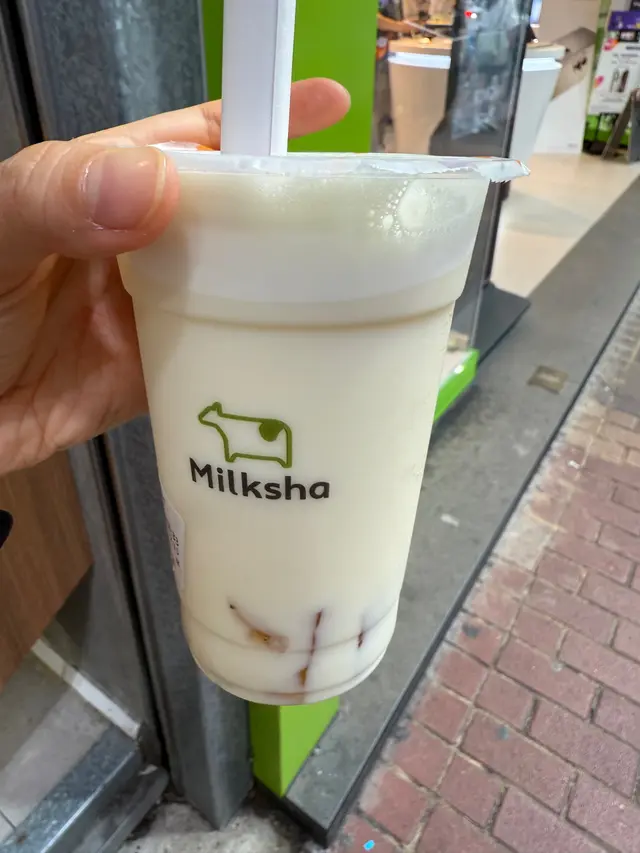 四季春拿鐵加桂花茶凍