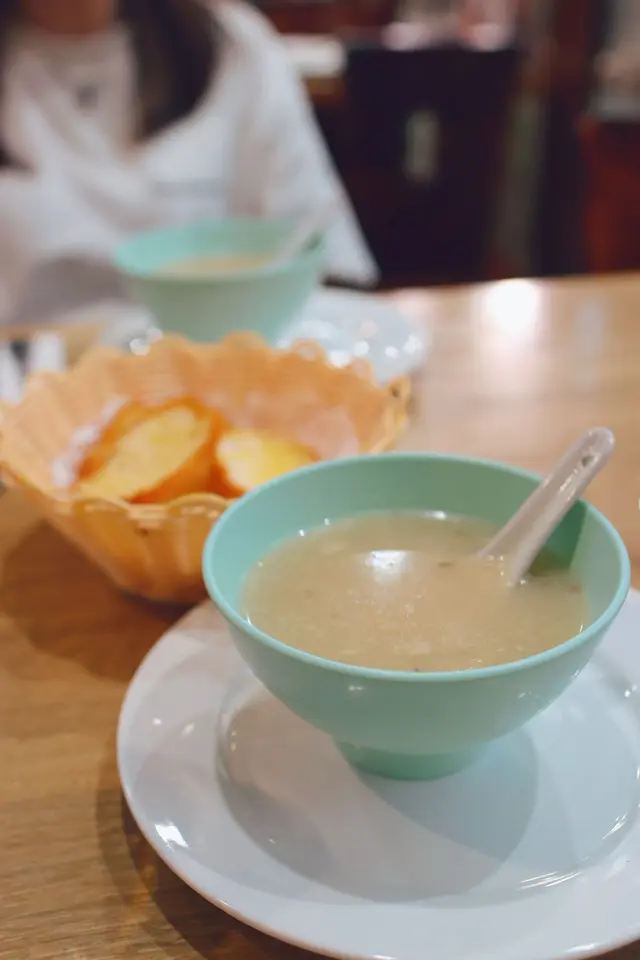 粟米忌廉雞湯配餐包