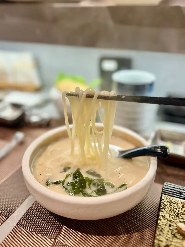 雞湯烏冬