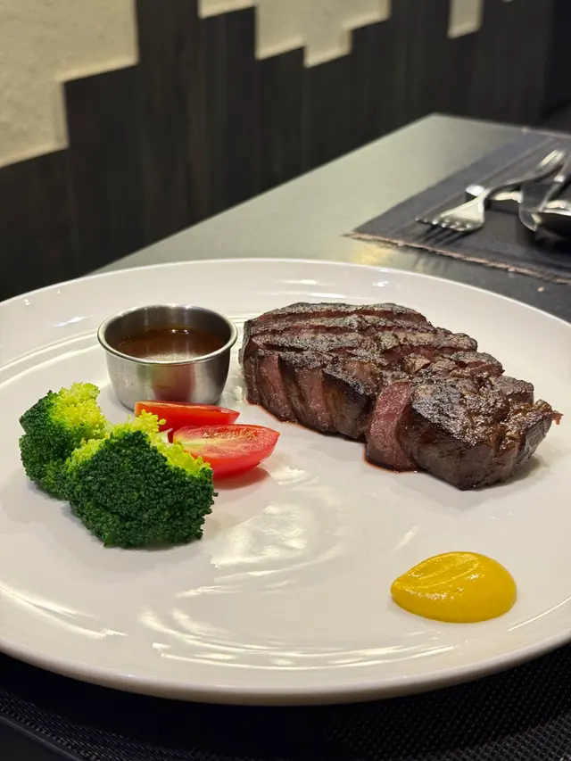 30日乾式熟成|澳洲黑牌M9和牛-肉眼