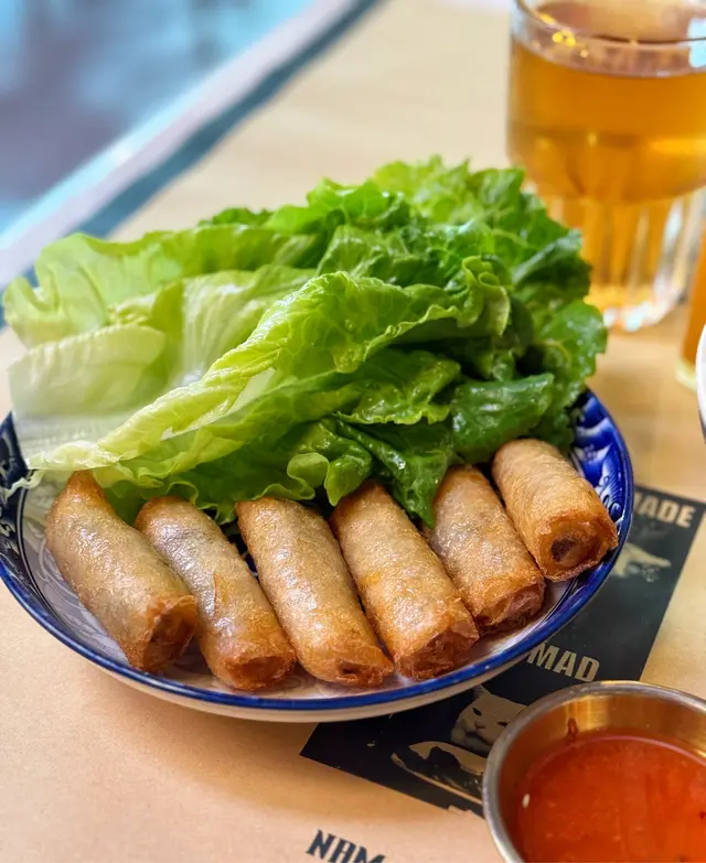 炸素食春卷