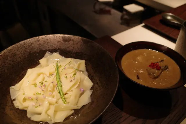 牡蠣沾麵