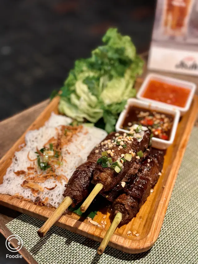 炭燒香茅西冷牛肉