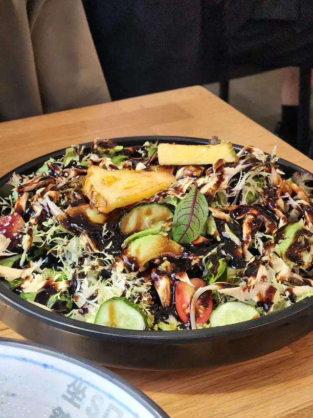 沒有雞蛋
只有又苦又爛的牛油果溶