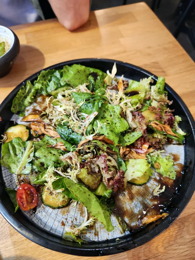 太多黑醋太嗆喉
食唔到!吃剩一大碟!