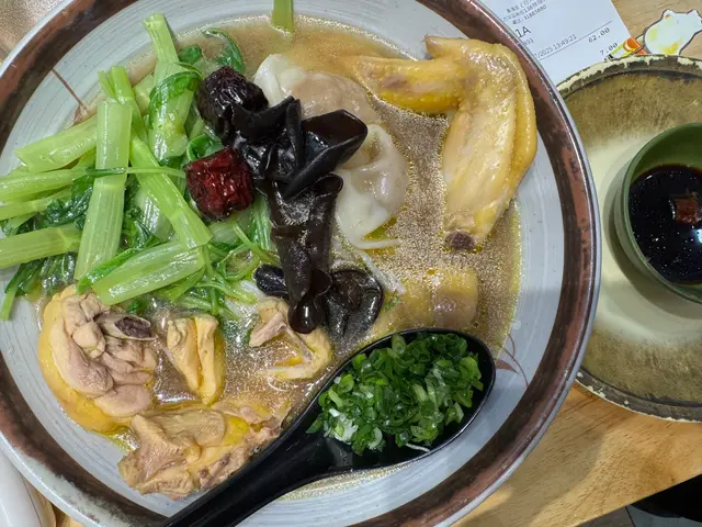 醉香雞米線