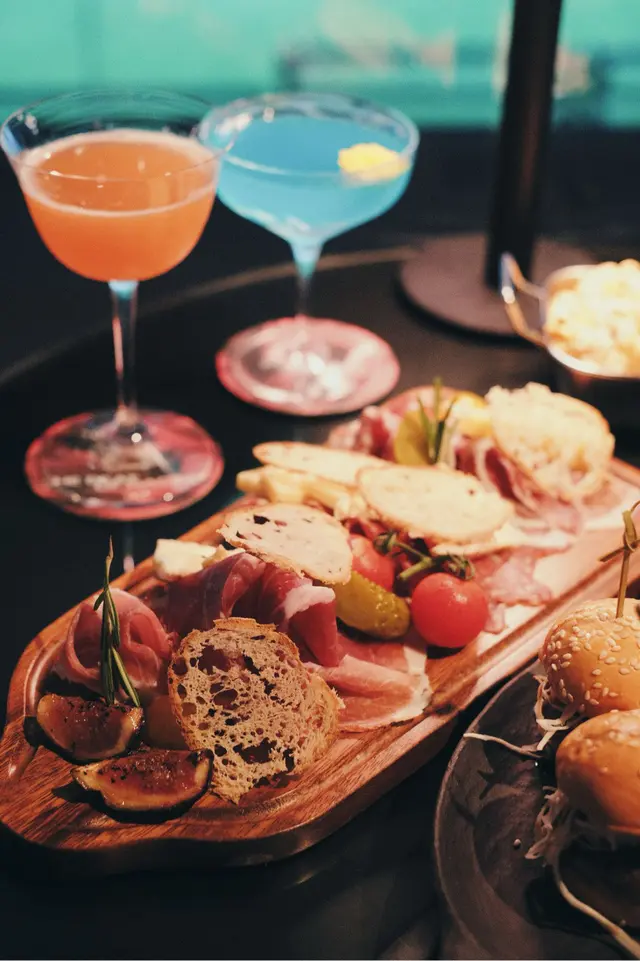 雜錦芝士凍肉拼盤