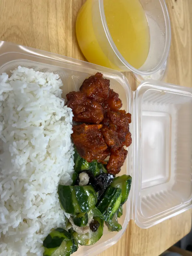 趣享小廚 – 香港油麻地的港式兩餸飯 | OpenRice 香港開飯喇