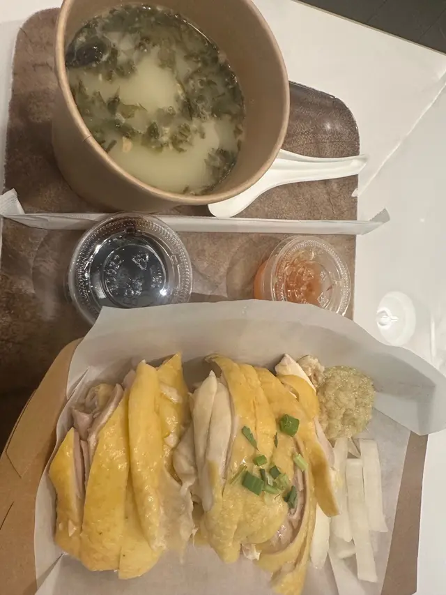 半隻無骨海南雞