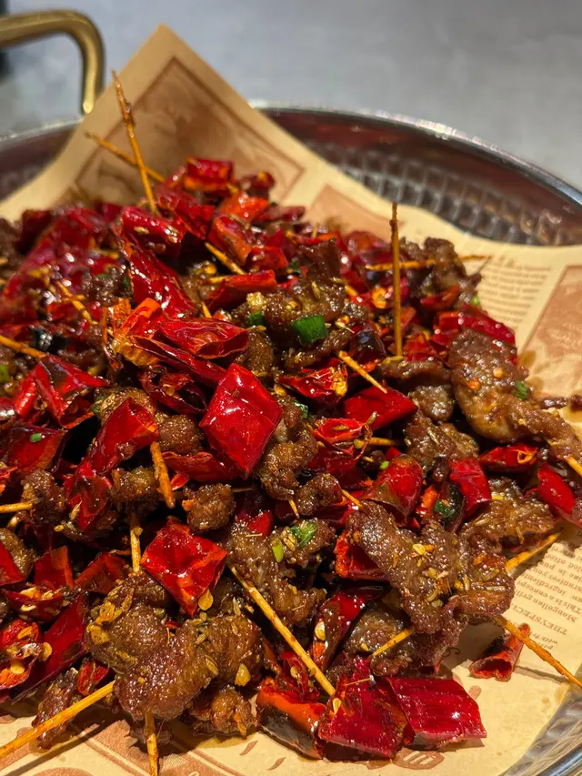 牙籤羊肉  😍  必點！！