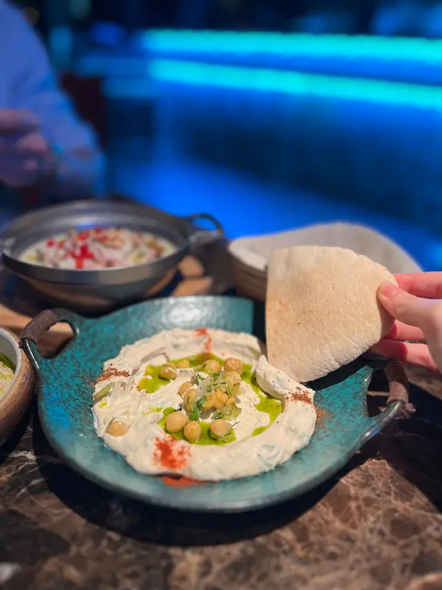 Hummus