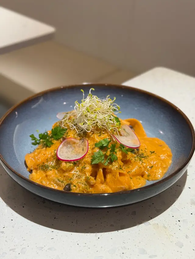 海膽醬蟹肉扁麵