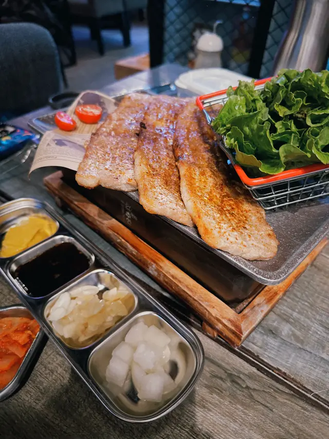 韓川菜包五花腩