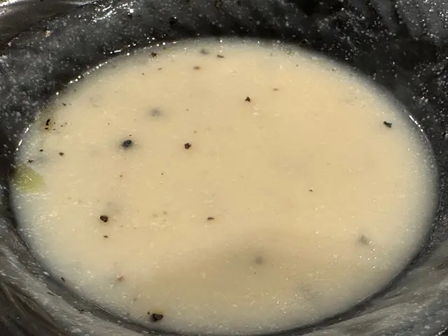 椰菜花湯，味道一般，不過個湯唔夠creamy。