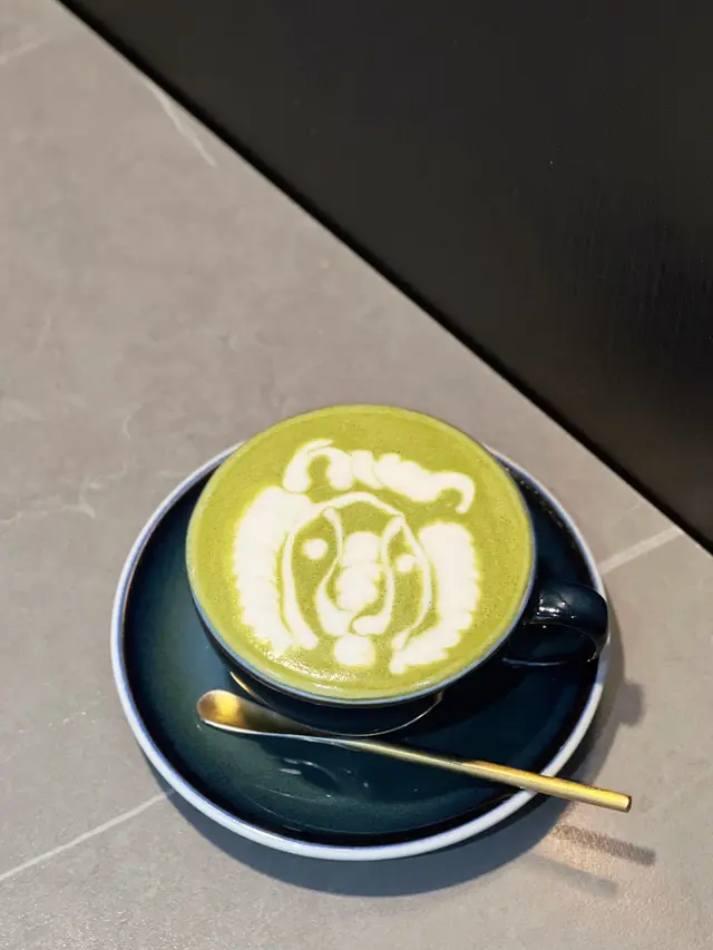 茉莉花綠茶鮮奶