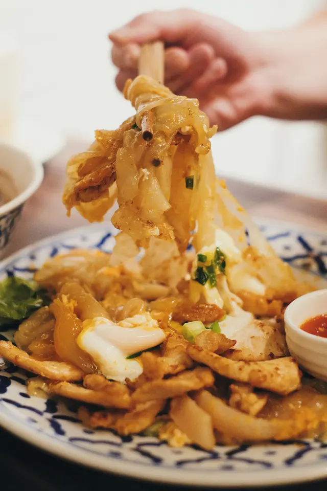 泰式乾炒雞河粉