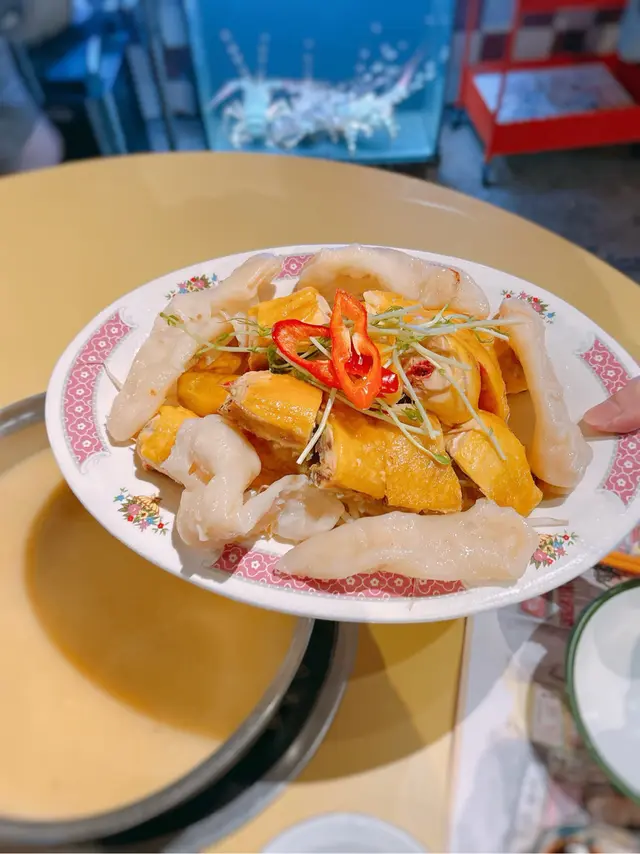 咯咯雞花膠湯