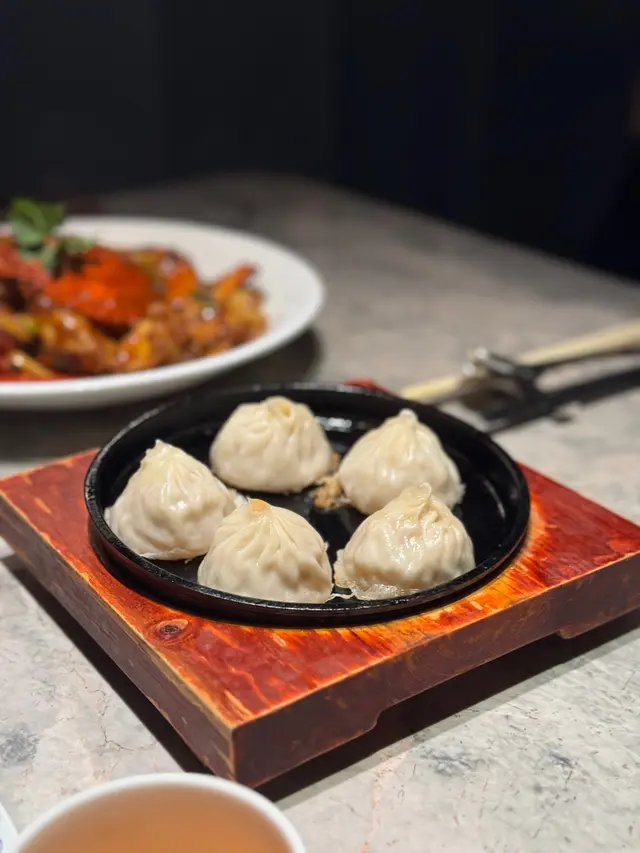 脆煎灌湯小籠包