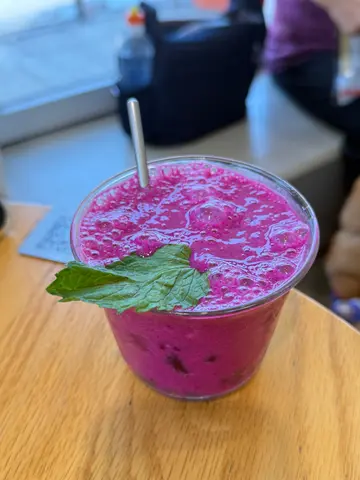 红火龙果香蕉蓝莓奇亚籽smoothie