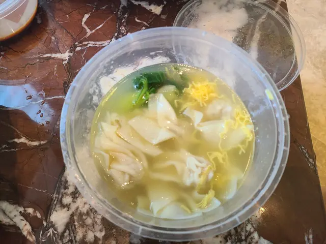 鮮雞湯小雲吞12粒