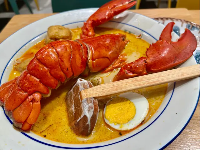 原隻波士頓龍蝦喇沙