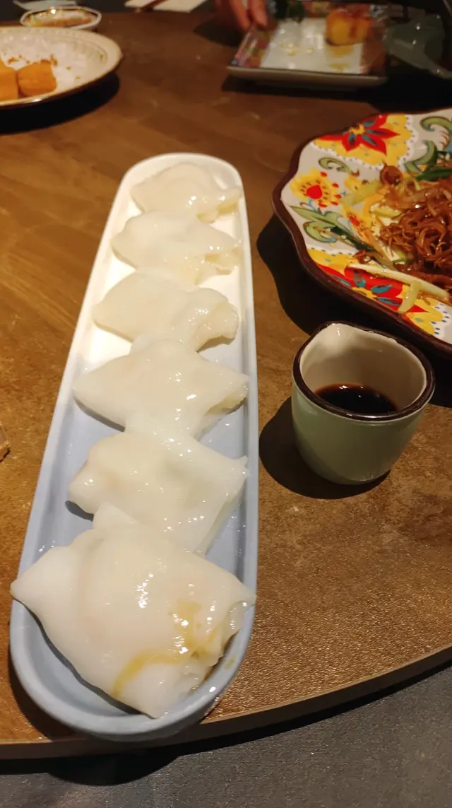 鮮蘆筍帶子腸粉