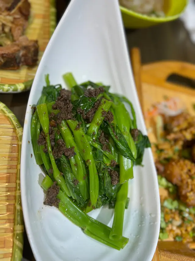 馬拉盞炒通菜