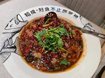 招牌水煮牛肉