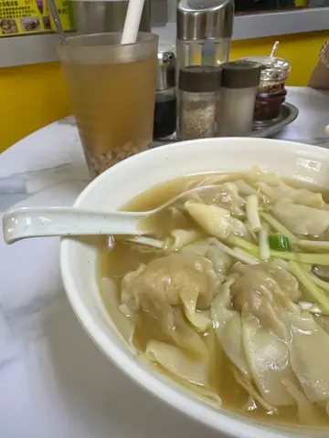 海虾金鱼尾云吞面