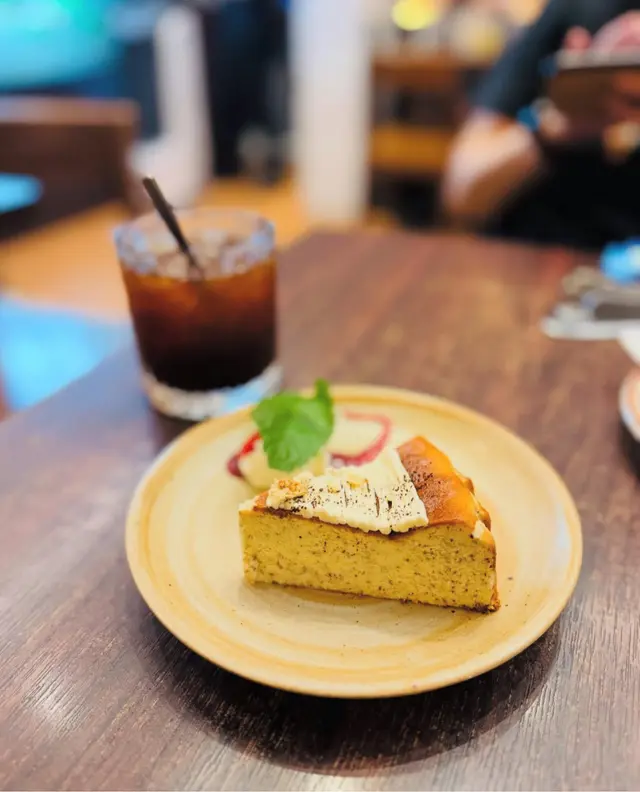 日式休閒 Cafe