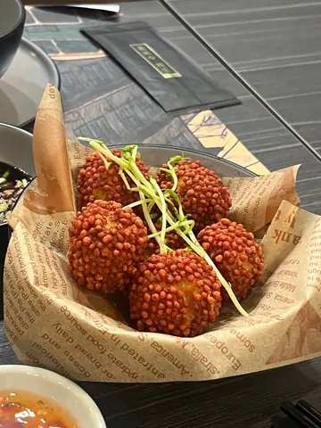 脆卜卜荔枝虾球