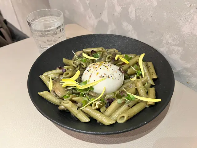 意式開心果芝士醬長通粉配布袋流心芝士