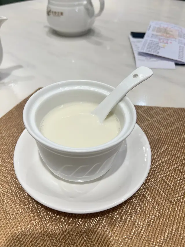 蛋白杏仁茶