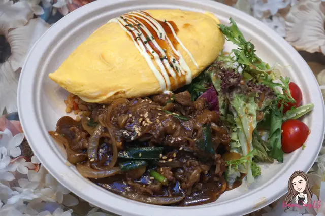 烤牛肉蛋包飯