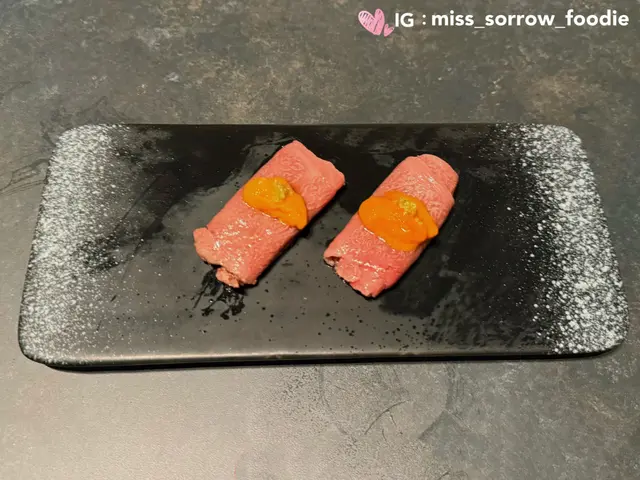 日本A5和牛海膽卷